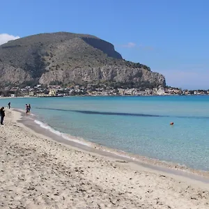 Villa Da Sophie, Mondello